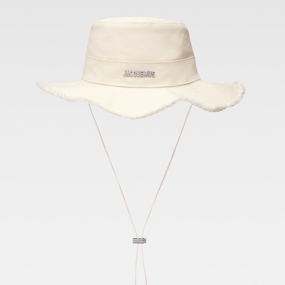 NWT Jacquemus Le Bob Artichaut Hat